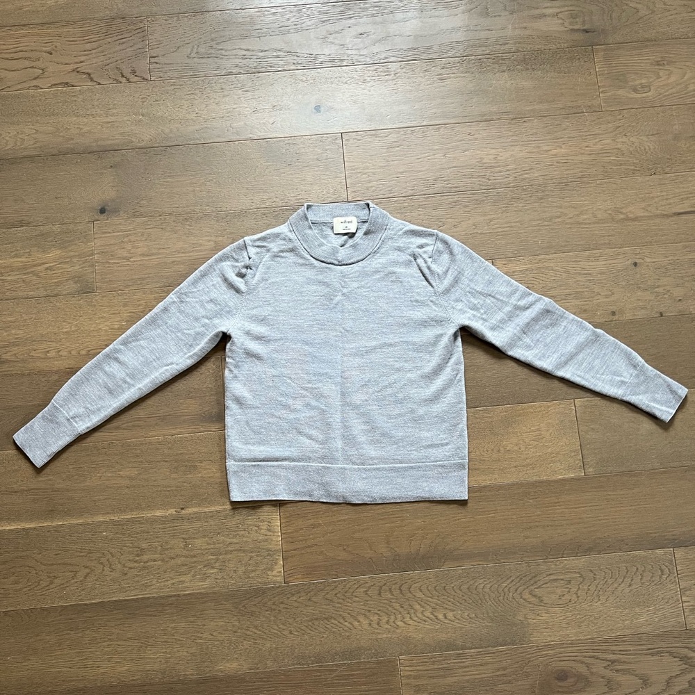 Aritzia Wilfred 100% Merino Wool Sweater